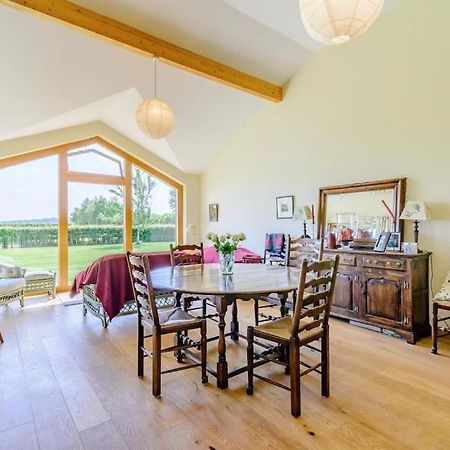 Peaceful Pretty Cottage With Fabulous Rural Views And Open Space. New Listing Bishop Monkton Exterior photo